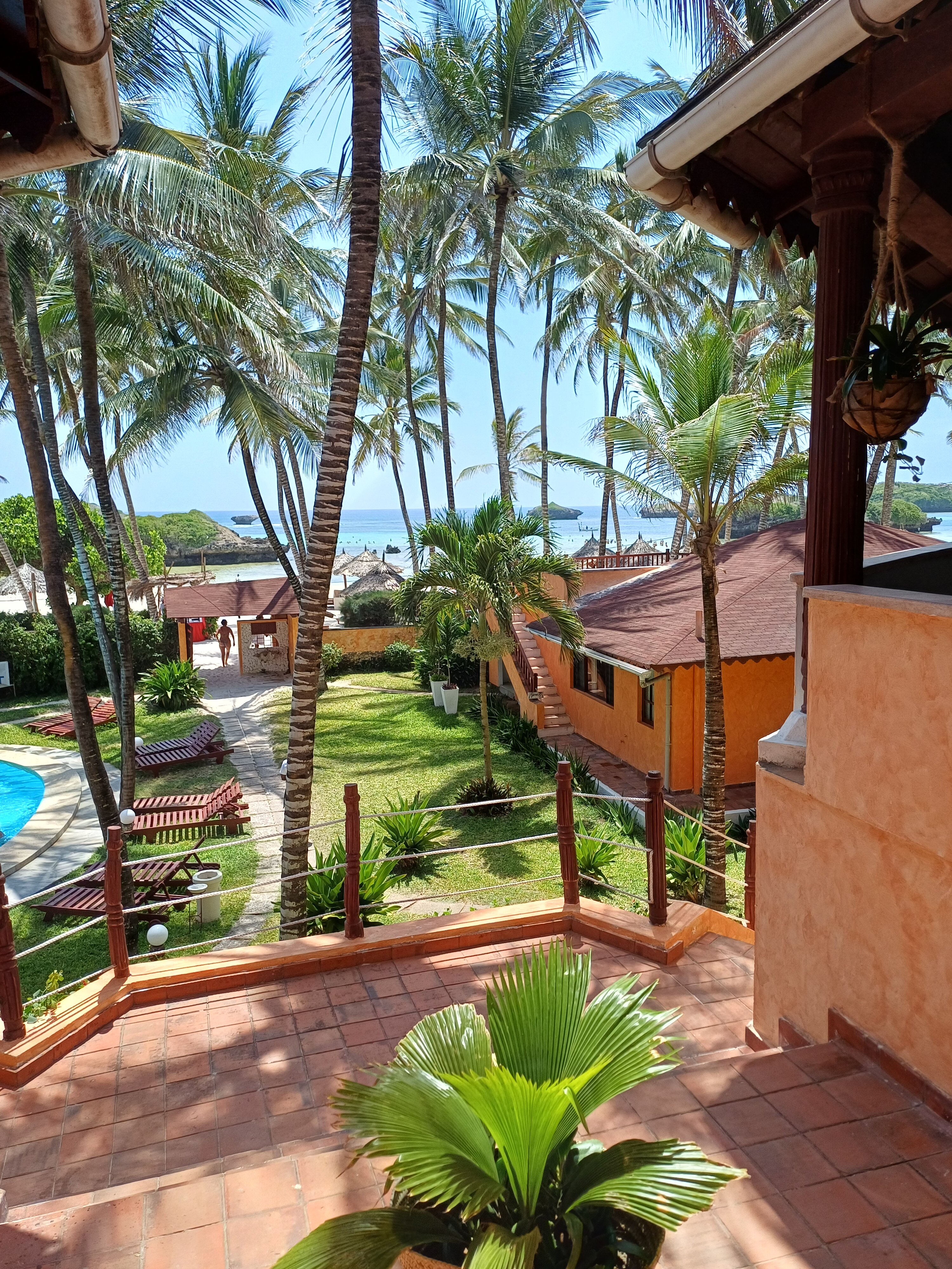 Crystal Bay Resort-官方