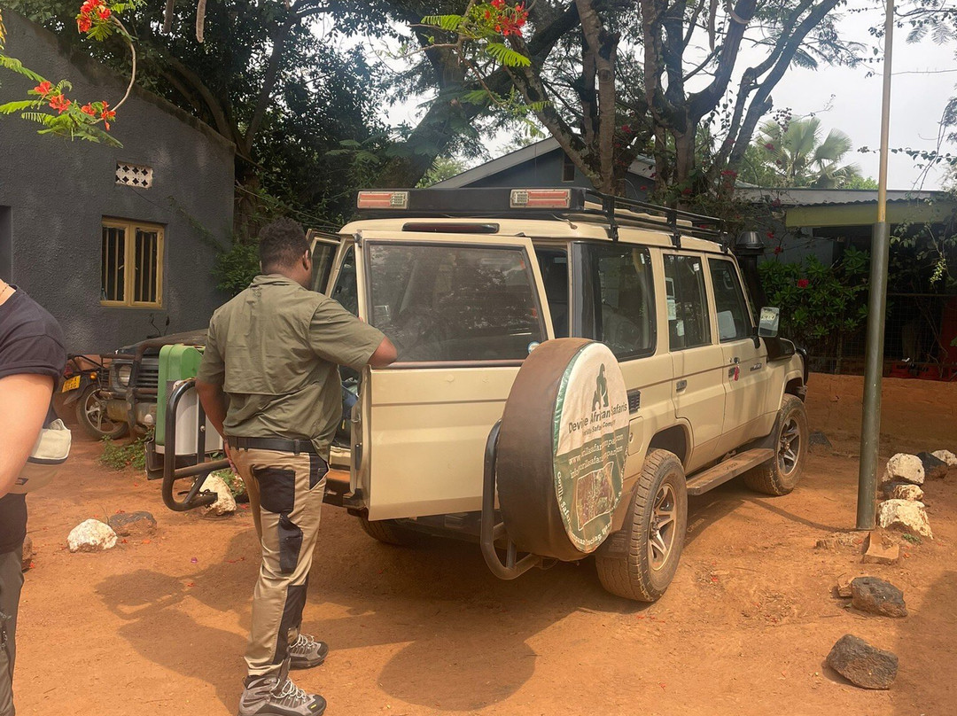 Devine African Safaris-吉佳利必去景点