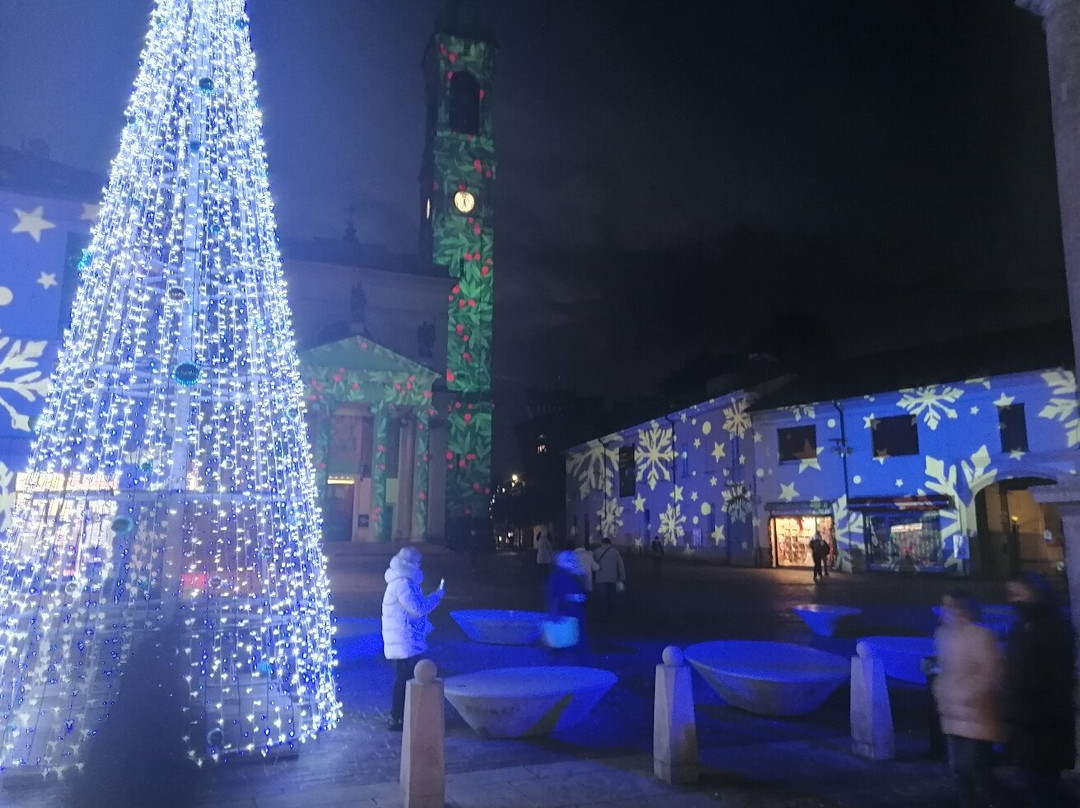 Chiesa Prepositurale di S. Vittore Martire-罗镇必去景点