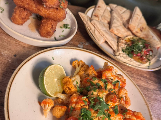 The Railway Hotel主图