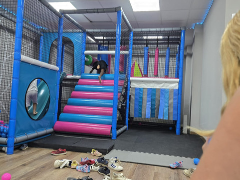 Almeuaire-Ripollet必去景点