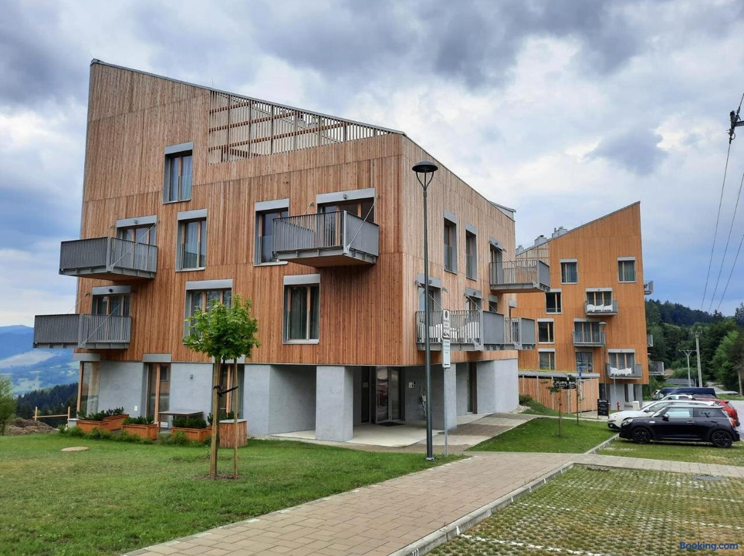 Apartmany Kubinska, Hillside
