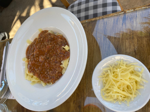 Fontana Beach Restaurant