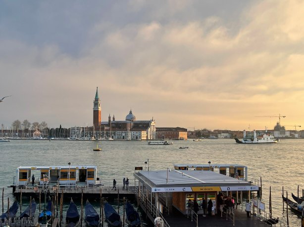 帕加内利酒店-官方