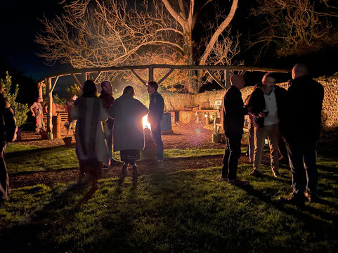 Hunter Gather Cook-刘易斯必去景点