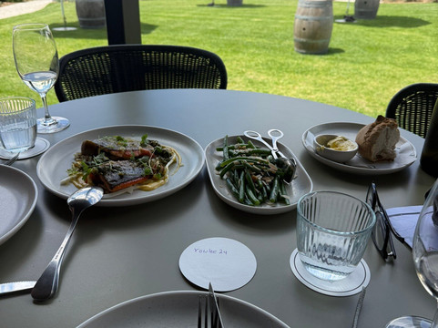 Rowlee - Cellar Door, Dining & Bar-Nashdale必去景点