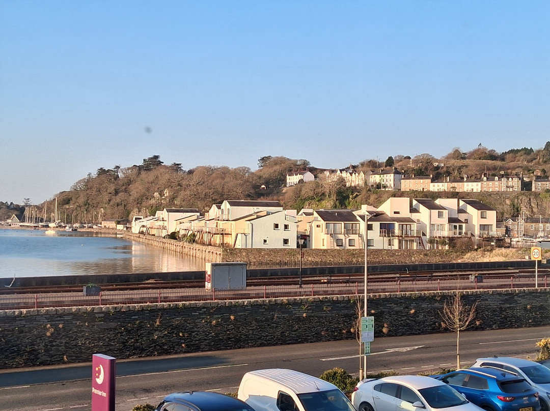 波斯马多格优品迎酒店主图