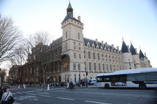 Tour de l'Horloge-巴黎必去景点
