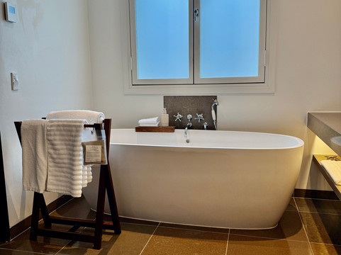 尼姆布酒店主图