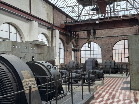 C-Mine-亨克必去景点