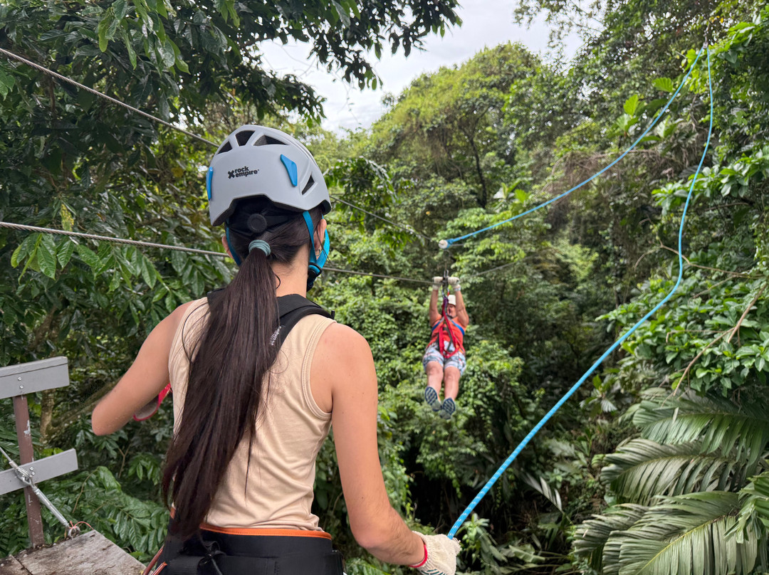 Gio Tours -  Day Tours-彭塔雷纳斯必去景点