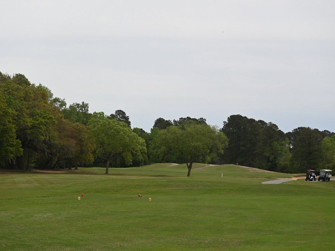 Blackmoor Golf Club-默勒尔斯因莱特必去景点