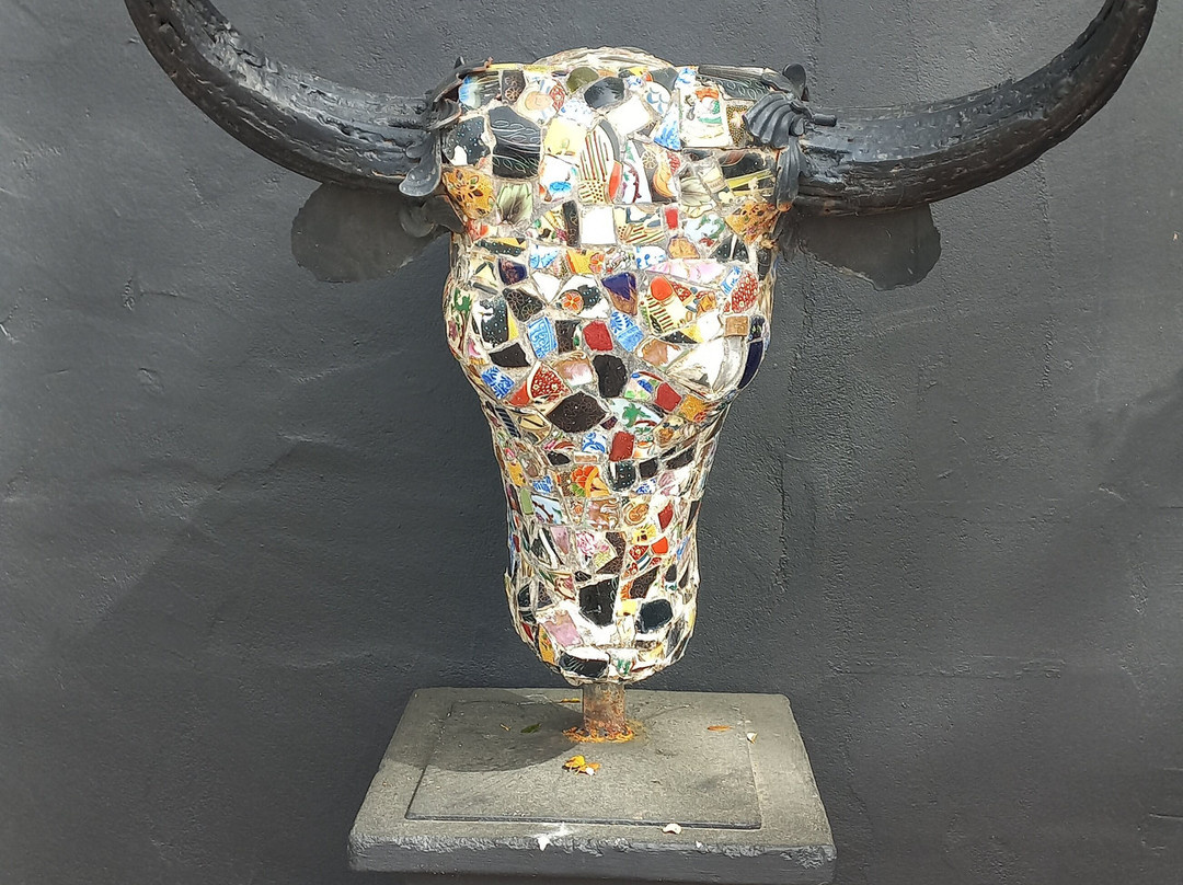 德恩波达山庄酒店主图