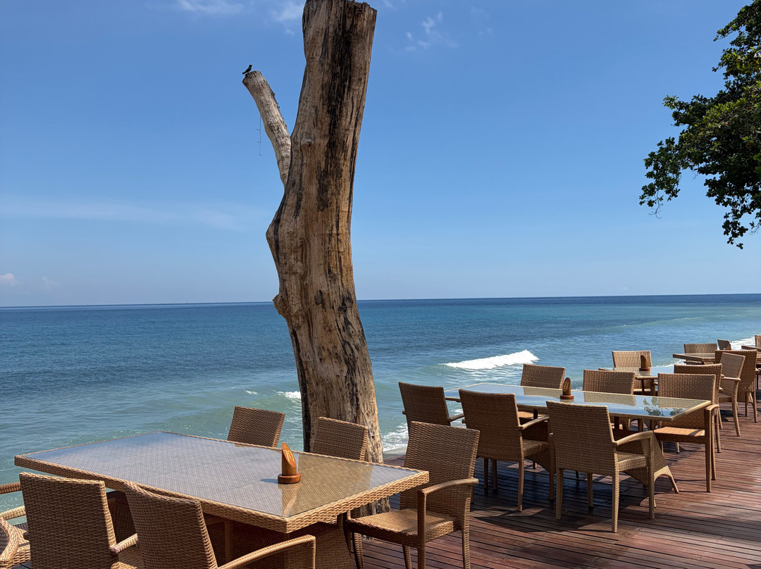 洛姆布克假日酒店主图