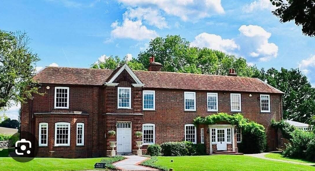 唐纳姆霍尔酒店主图