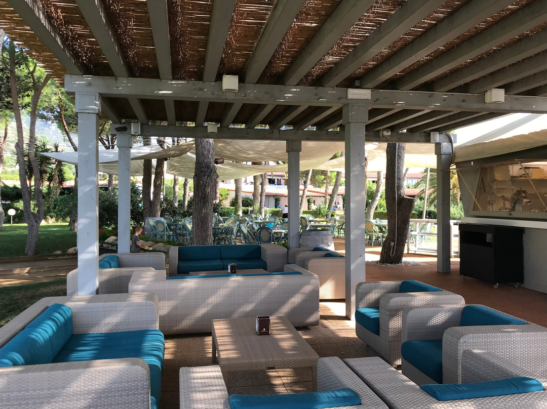 科摩兰酒店及公寓主图