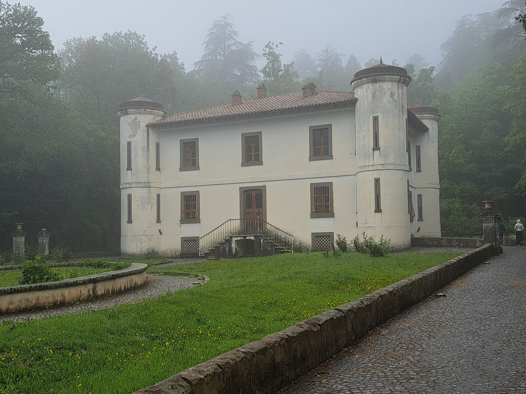 Villa Piercy-Bolotana必去景点