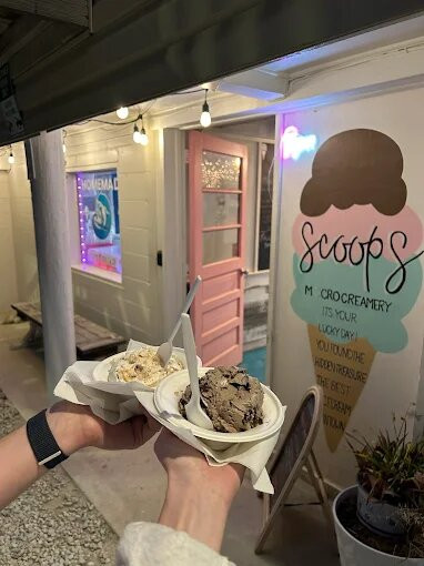 Scoops Microcreamery at Topsail Beach