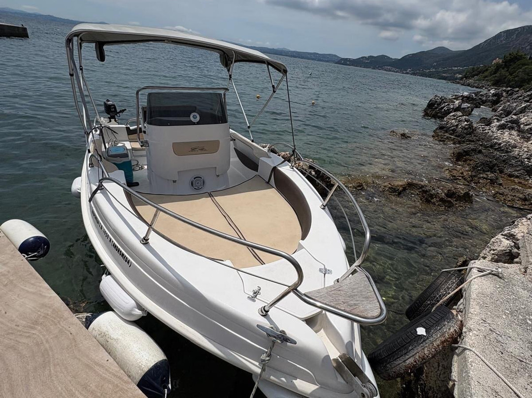 Nissaki rent a boat Danny's boats-Nissaki必去景点