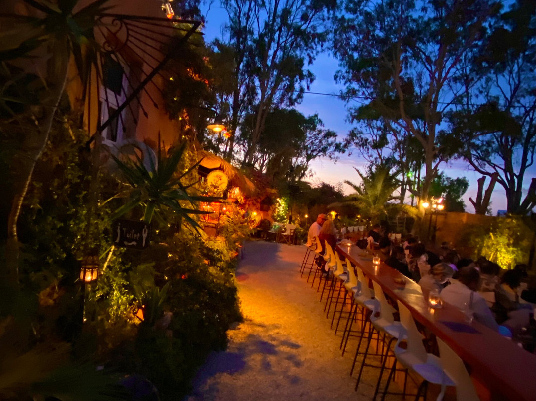 Open Air Cinema Kamari-卡马里必去景点