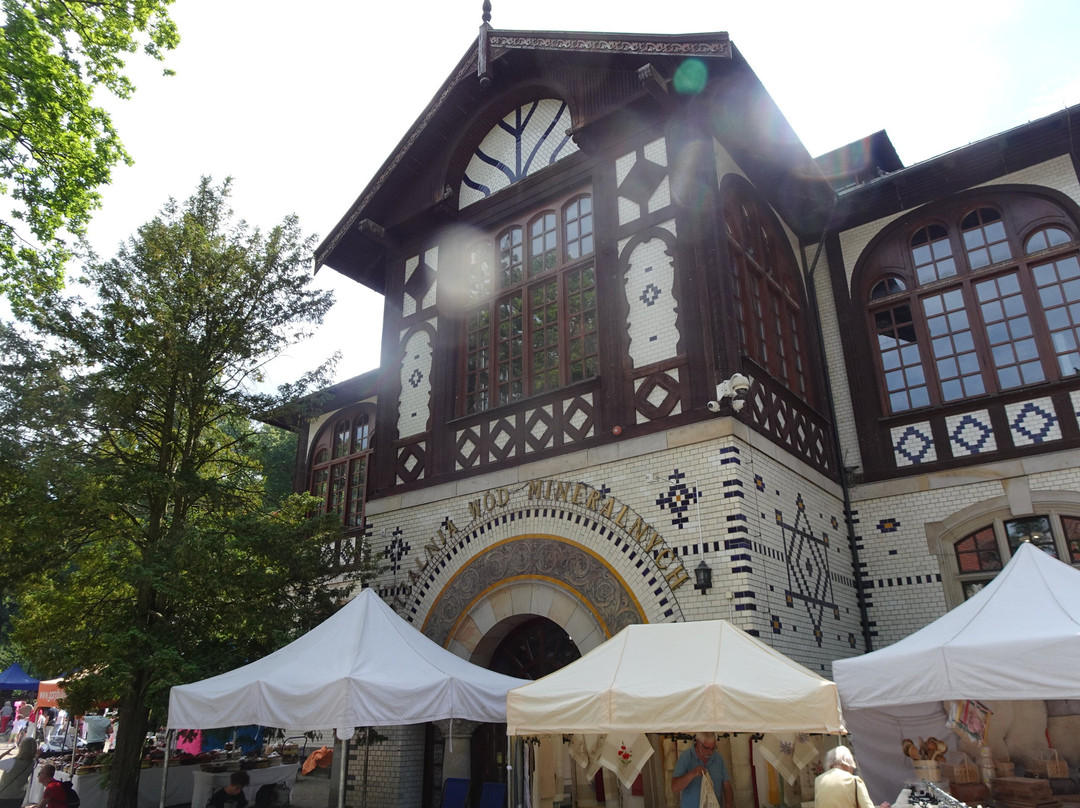 Mineral Water Pump House-Szczawno Zdroj必去景点