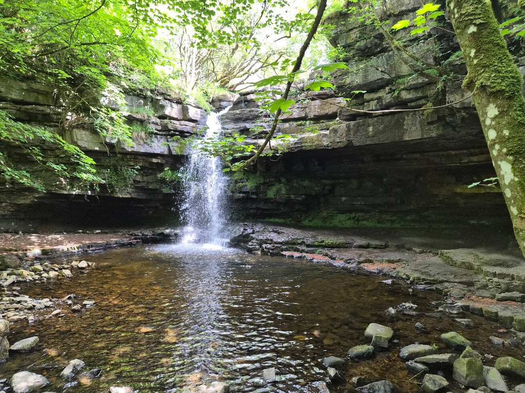 Summerhill Force And Gibsons Cave-Middleton in Teesdale必去景点