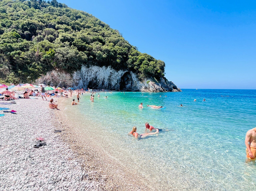 Rovinia Beach-Paleokastritsa必去景点