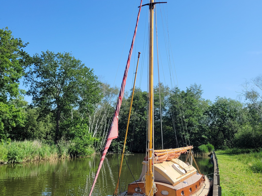 Oliver's Sailing Holidays-Martham必去景点