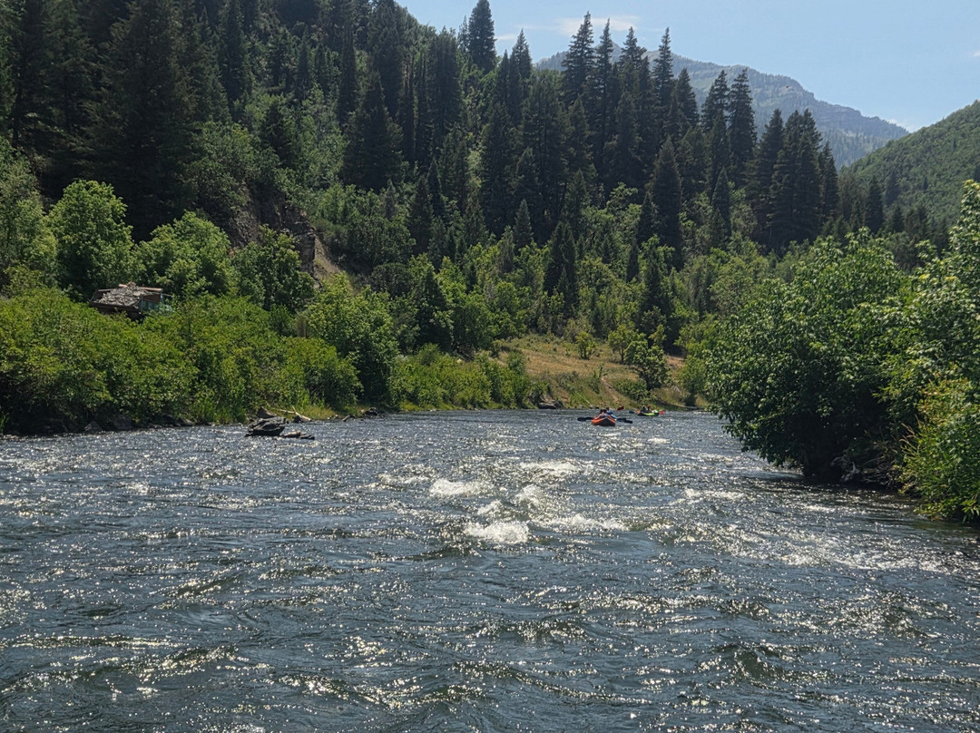 Pro Rafting Tours-普若佛必去景点