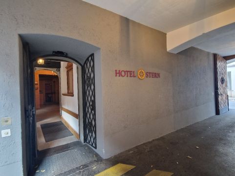 斯特恩罗曼蒂克酒店-旅行者
