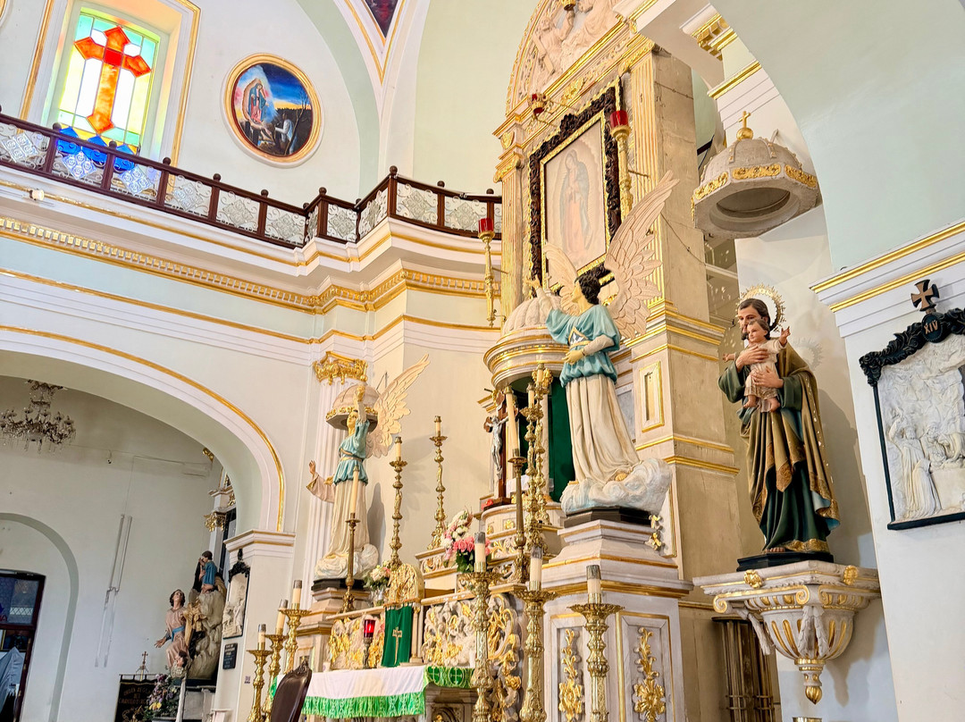 Parroquia de Nuestra Señora de Guadalupe-瓦拉塔港必去景点