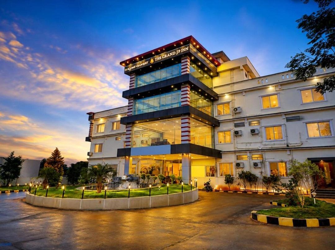 Grand JP Inn