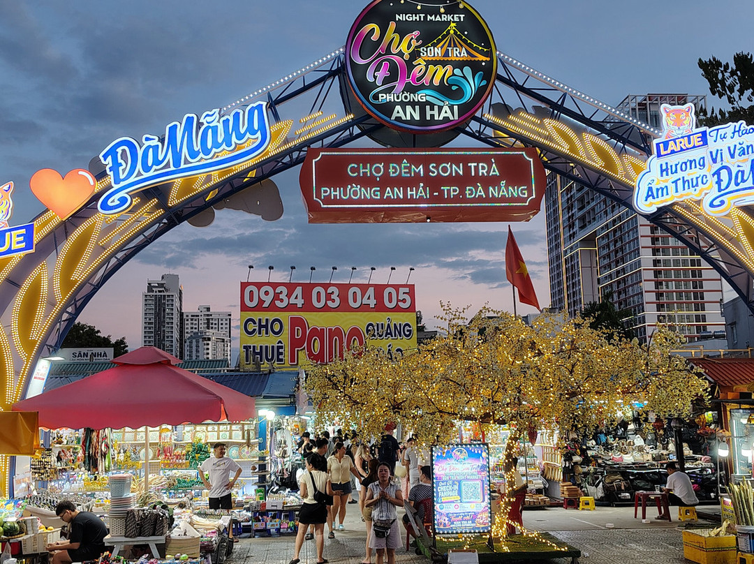 Son Tra Night Market-Son Tra Peninsula必去景点