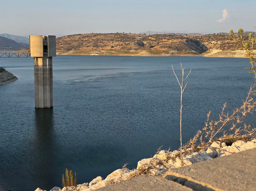Asprokremmos Dam-库克利亚必去景点