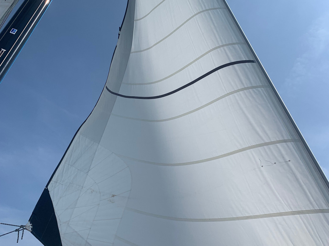 Caseneuve Maxi Catamaran-Baden必去景点