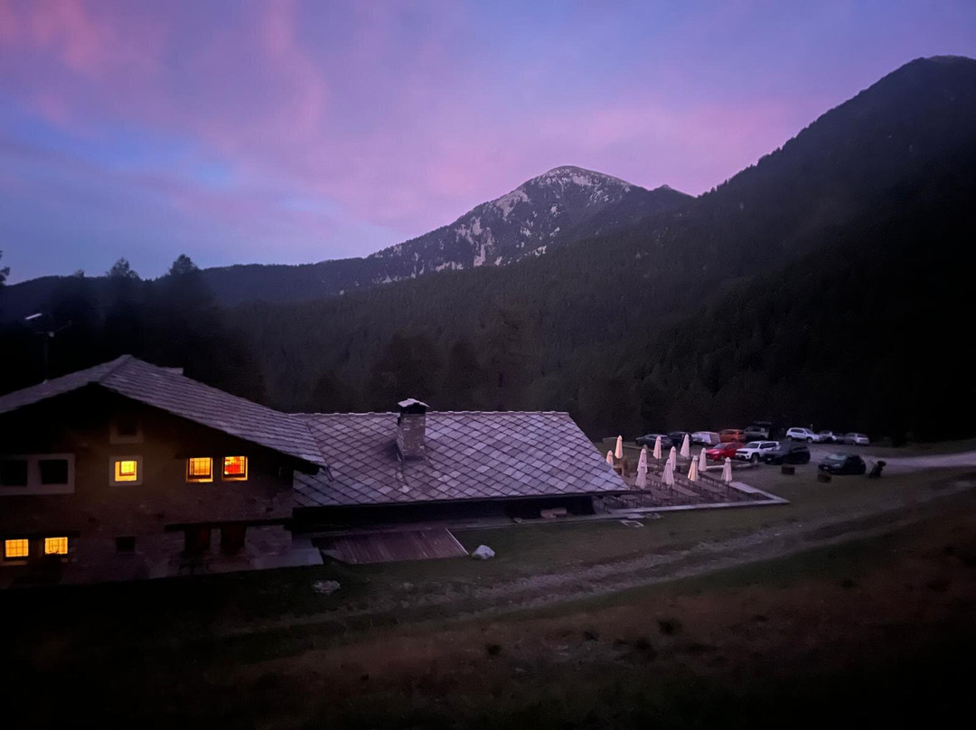 Rifugio Meira Garneri主图