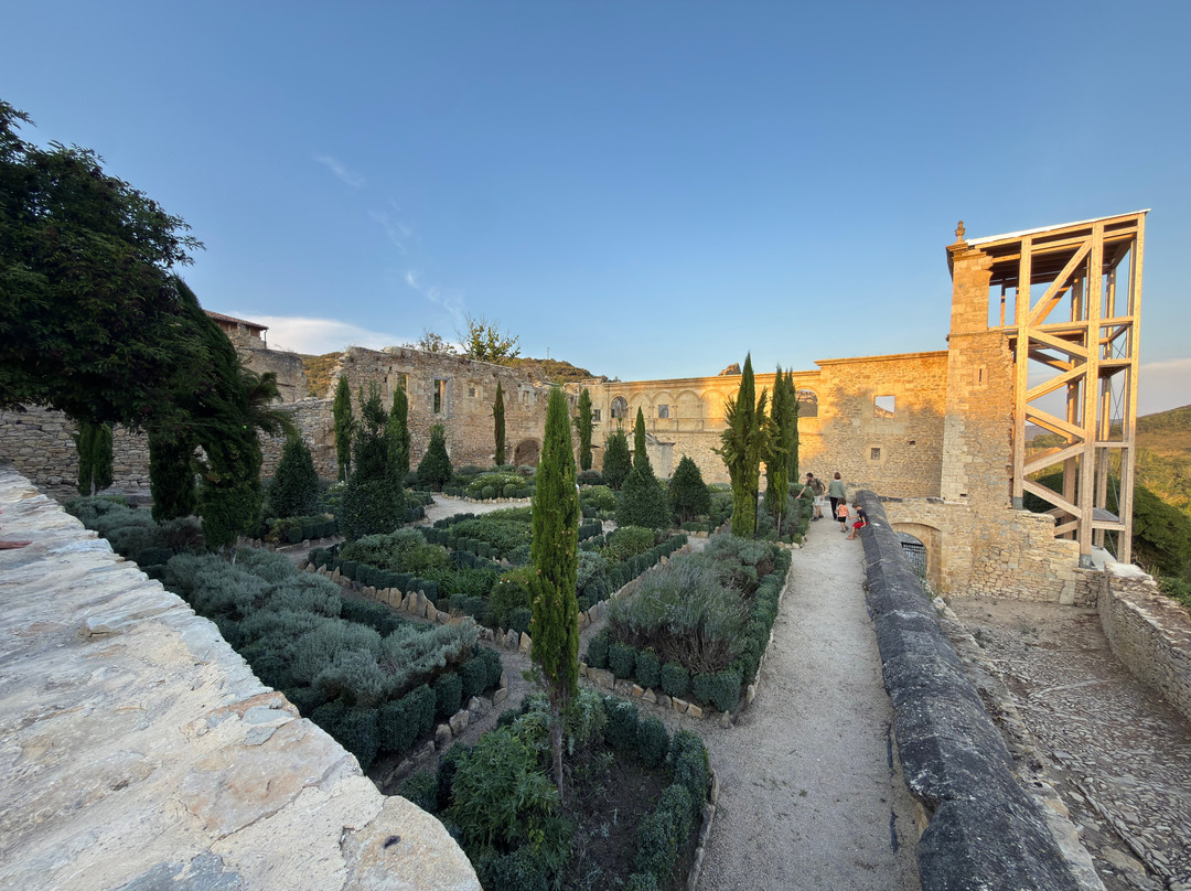 Monasterio Santa Maria de Rioseco-Rioseco必去景点