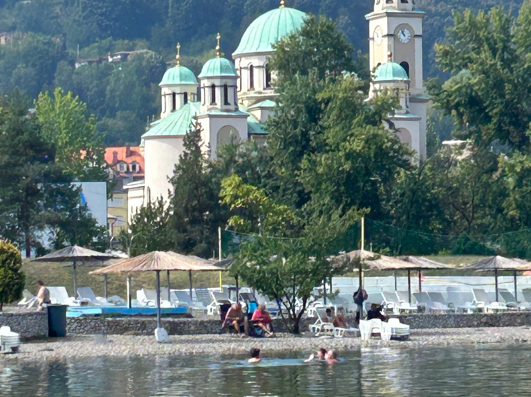 Panonsko Jezero-图兹拉必去景点