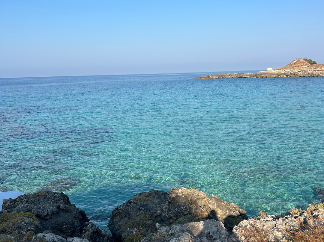 Spiaggia di Porto Pirrone-Leporano必去景点