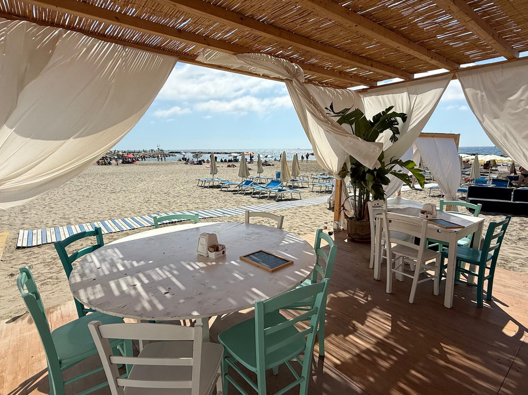 La Punta Beach e Bar-Santo Stefano al Mare必去景点