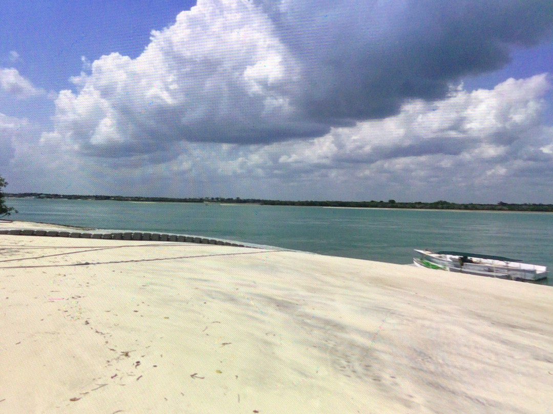 Lazy Lagoon Island Lodge主图