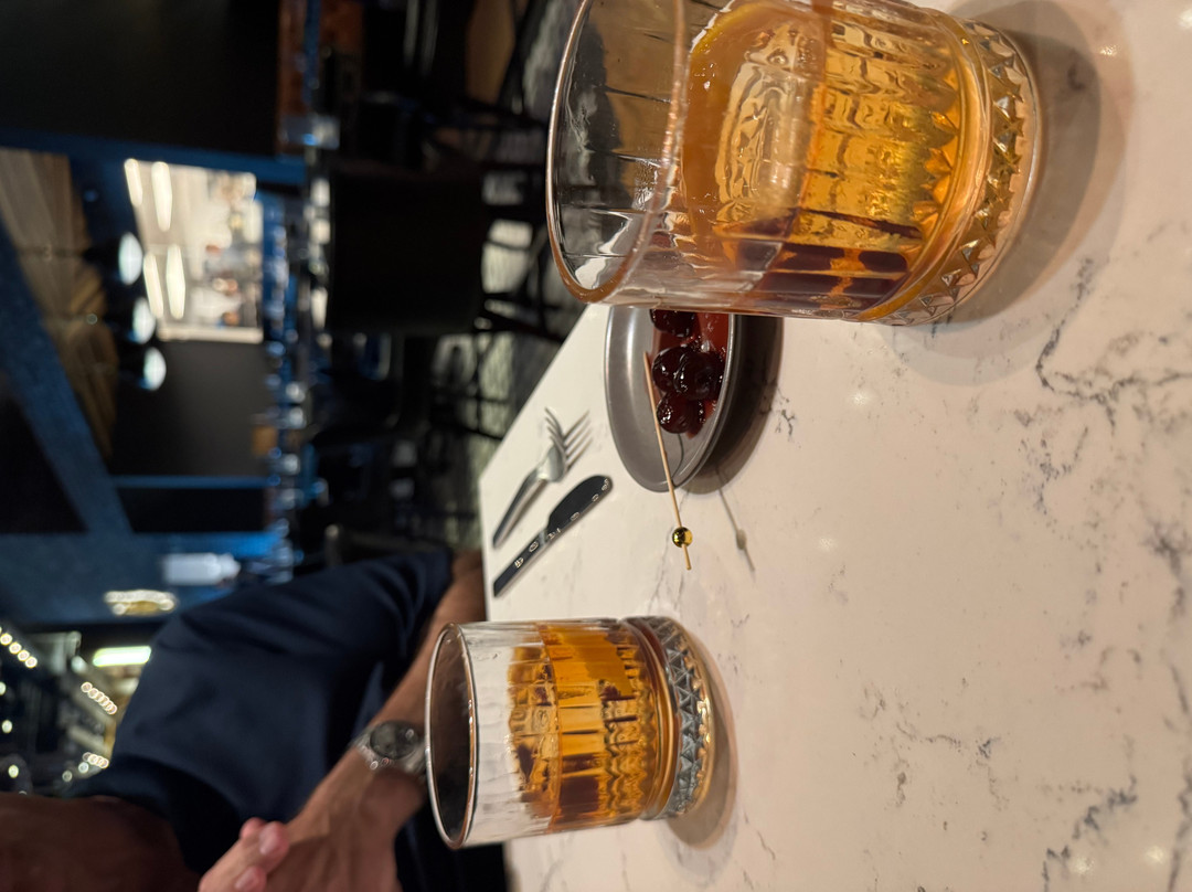 Warren American Whiskey Kitchen - Naples