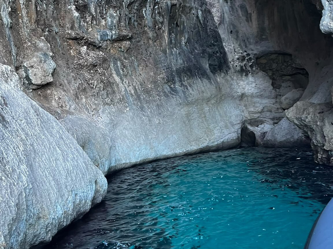 Sardinia Boat Eastperience-La Caletta必去景点