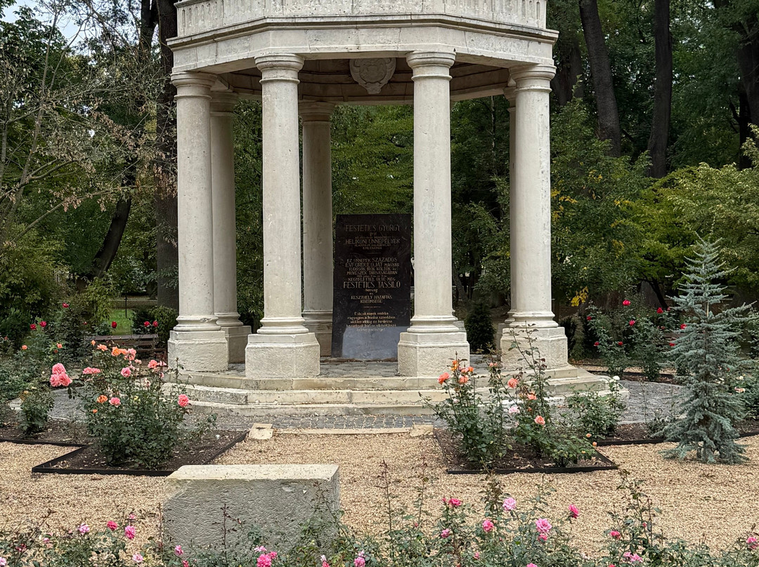 Helikon park