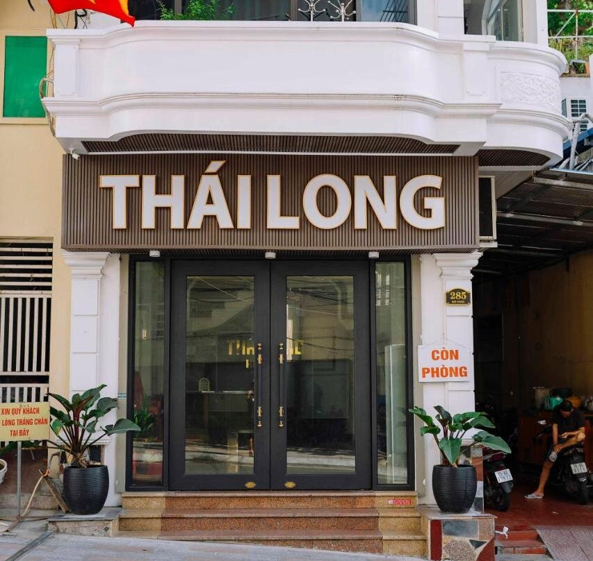 Khach San Thai Long