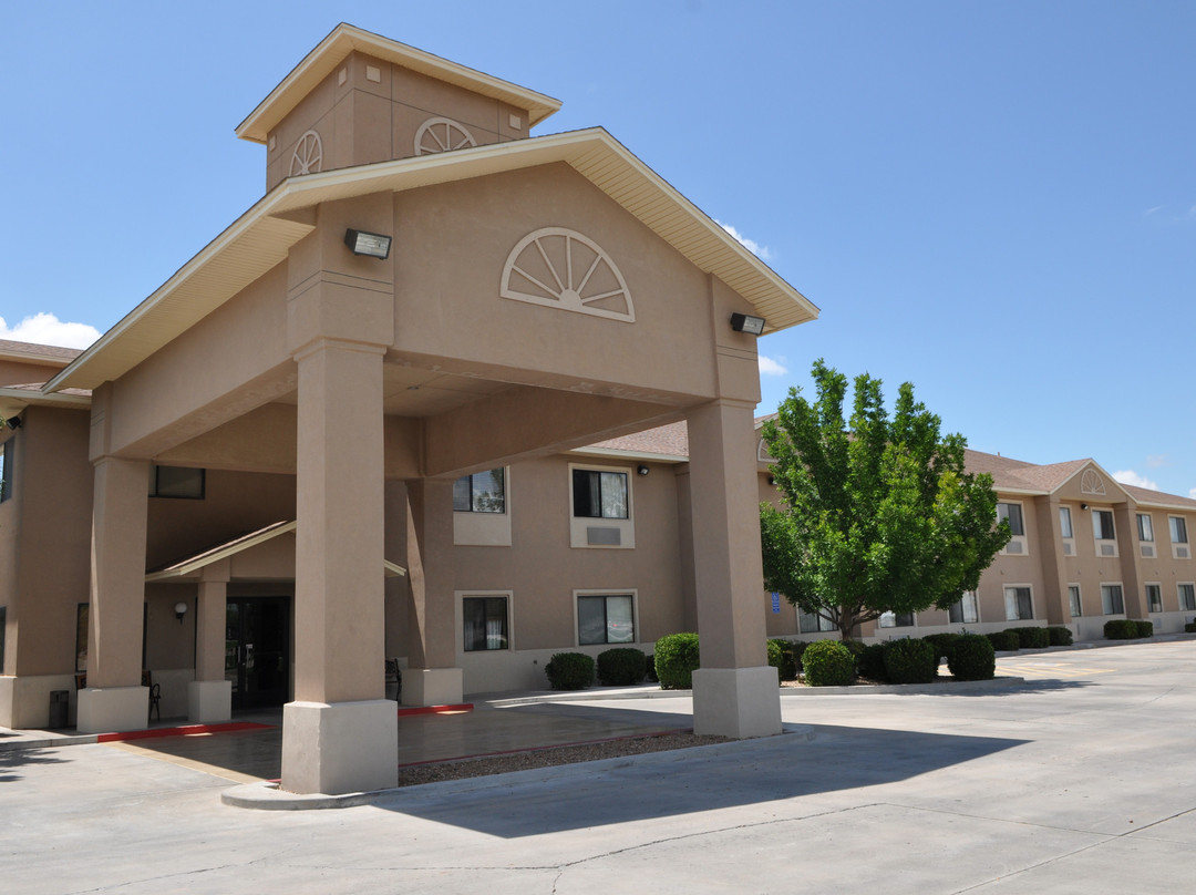 Legacy Inn & Suites