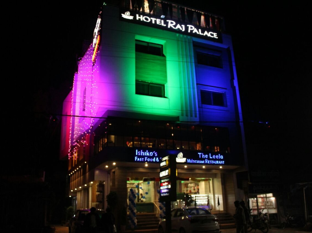 Shivpuri酒店住宿-Hotel Raj Palace