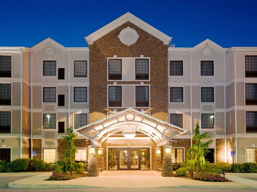Staybridge Suites Indianapolis-Airport by IHG主图