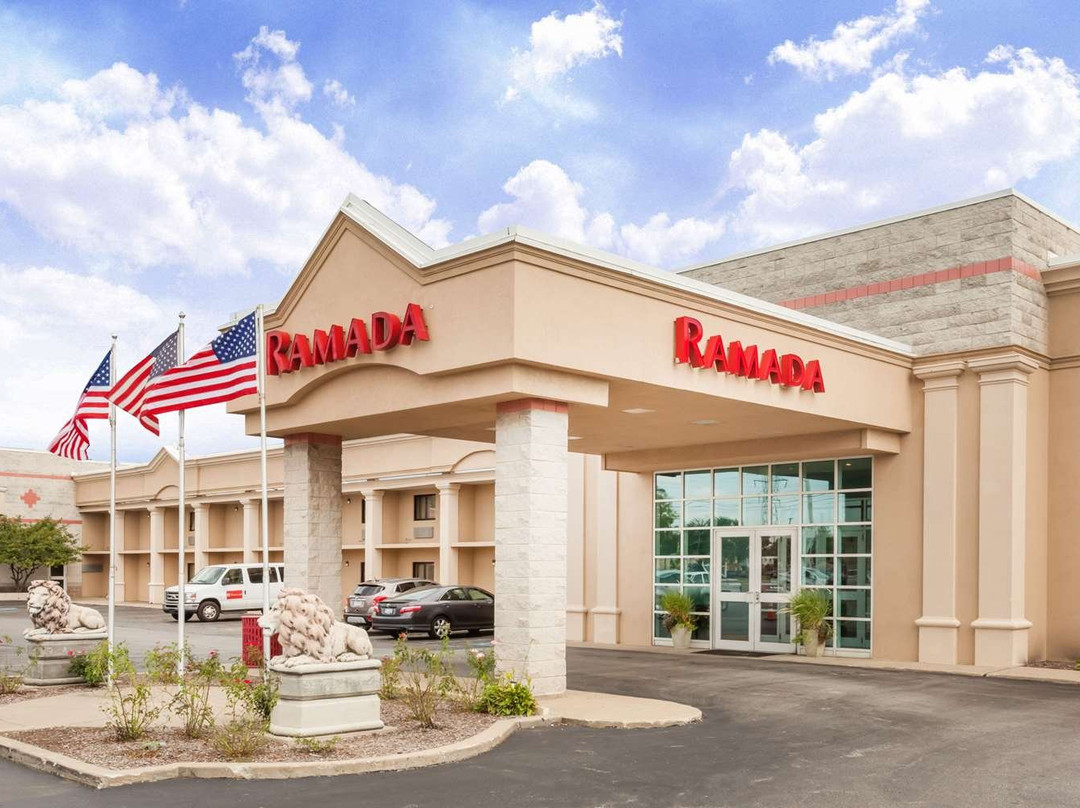 Ramada Hotel & Conference Center by Wyndham Hammond主图