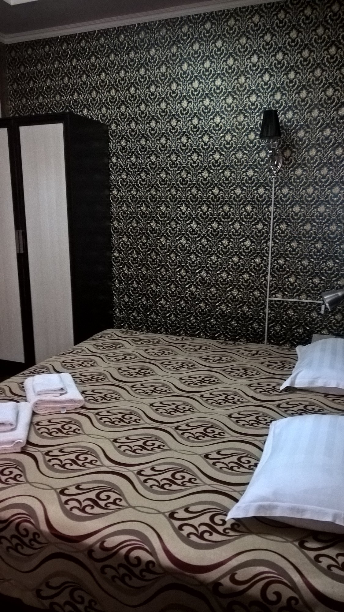 Voyage Hotel Bishkeke-官方